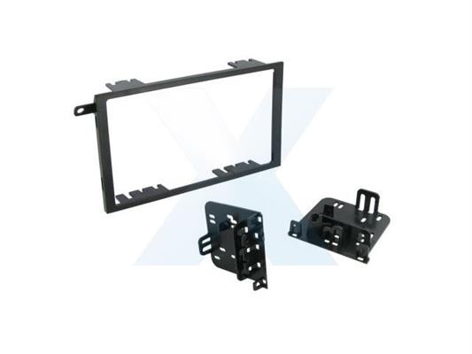 KIT PER SISTEMA DOPPIO DIN  SUZUKI-HUMMER-CHEVROLET